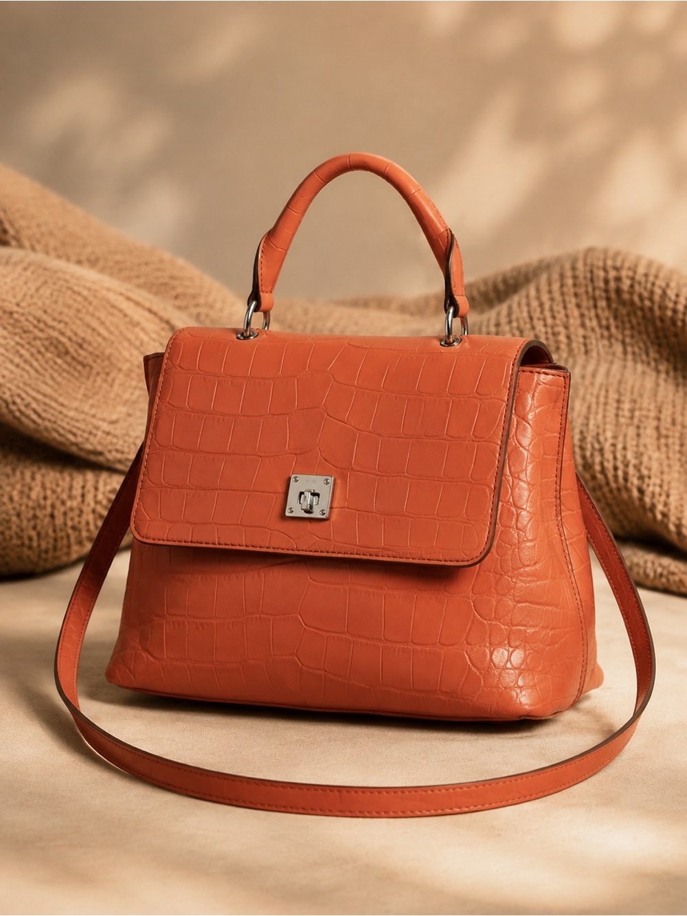 MCM Mode Travia Coral Croc Leather Satchel Crossbody Fall Luxury